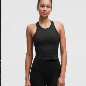 Lululemon Ebb to Street Cropped Racerback Tank Top in black sz 6